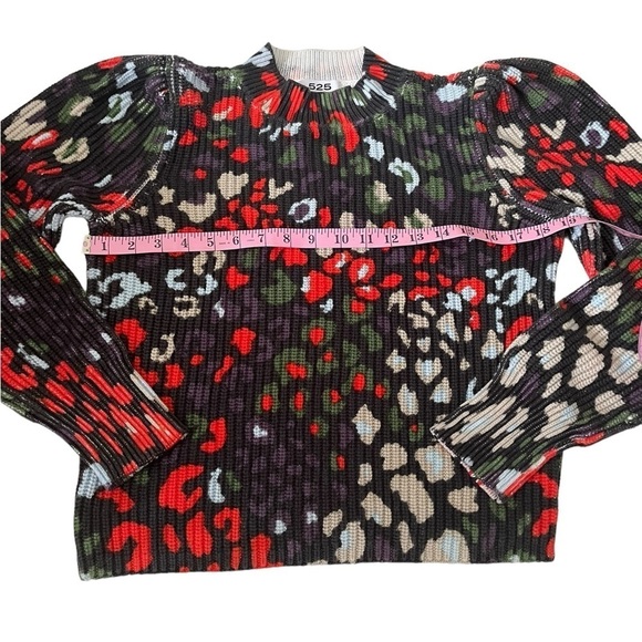 LIKE NEW 525 Multicolor Leopard Print 100% Cotton Knit Puff Sleeve Sweater Sz M - Picture 9 of 9